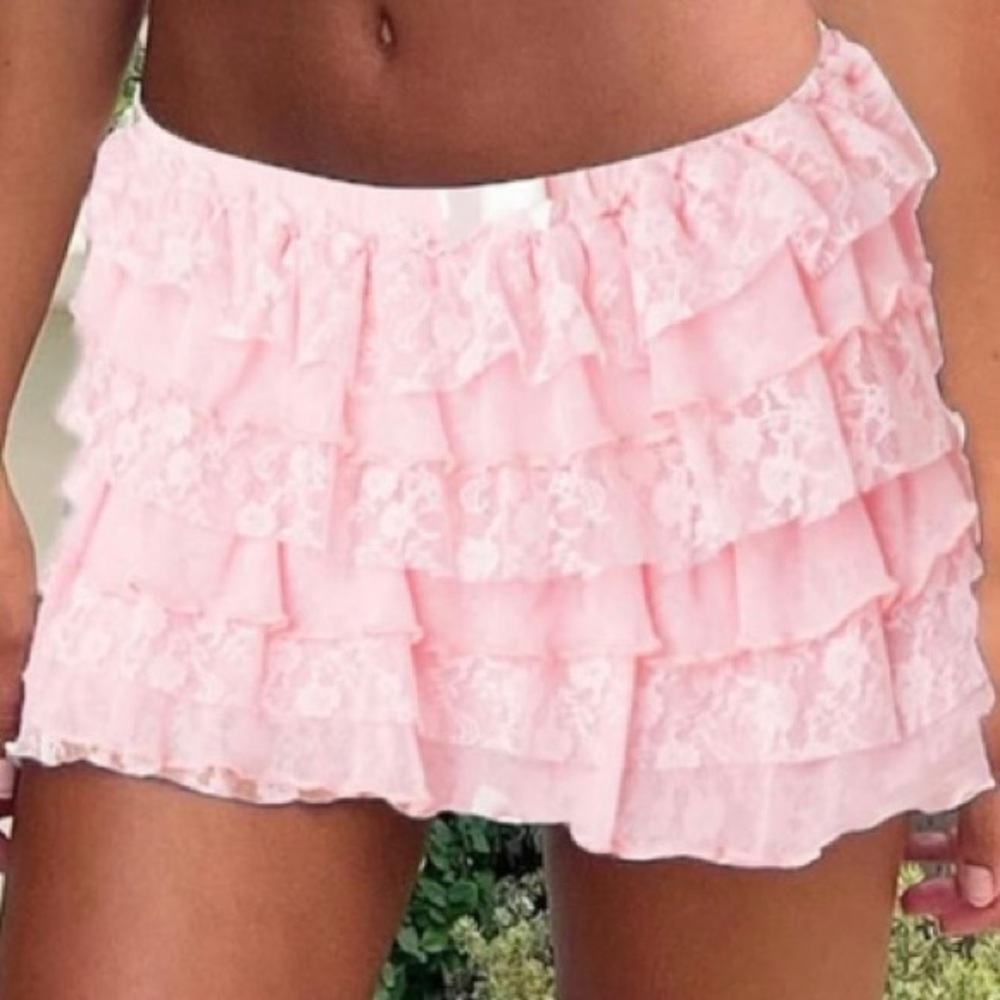 N w/o T Sorlife 7 tiered women’s Pink lace and chiffon Mini pant Skirt size M.